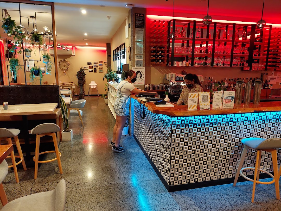 Eden Bistro