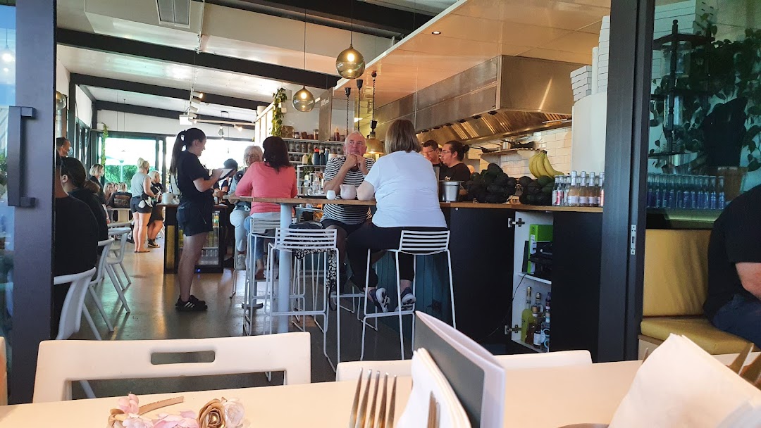Pearl Kitchen