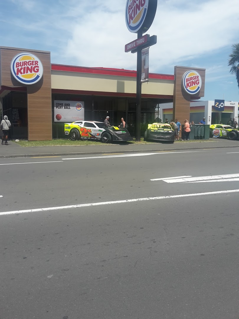 Z – Kennedy Rd – Service Station