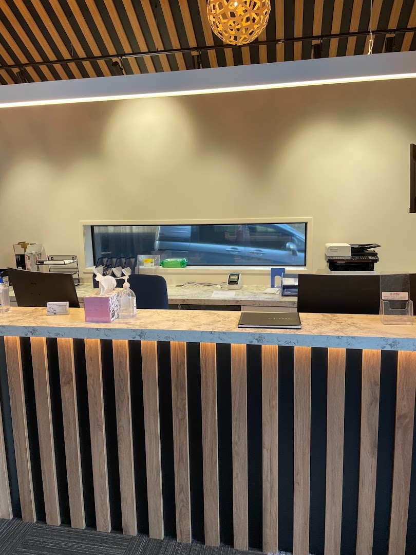Hamilton Lake Clinic