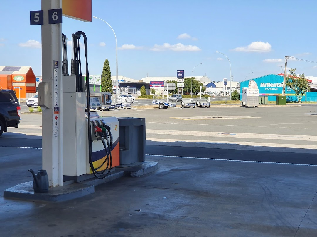 Z – Hamilton – Truck Stop
