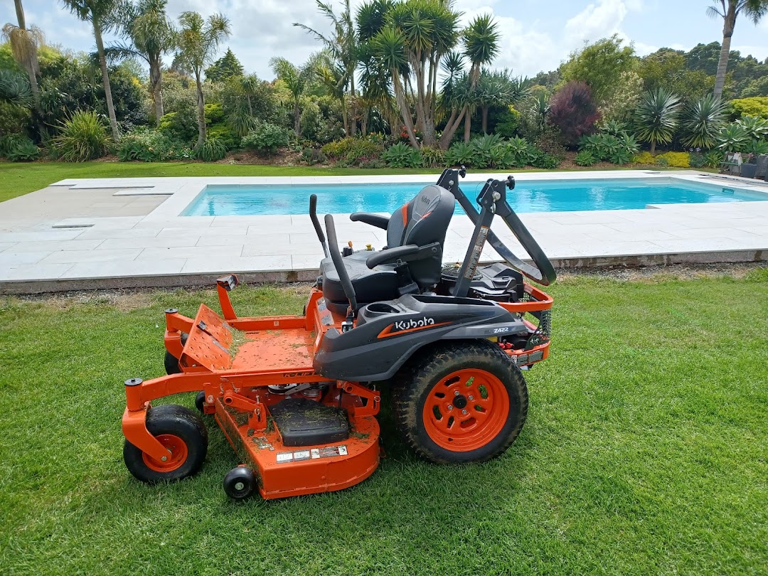 Elite Lawns and Landscaping: Mowing, property Maintenance, tree work