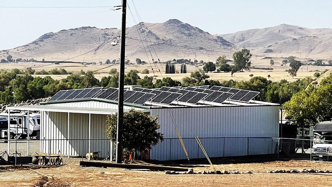 Eco Shine Solar Panel Cleaning