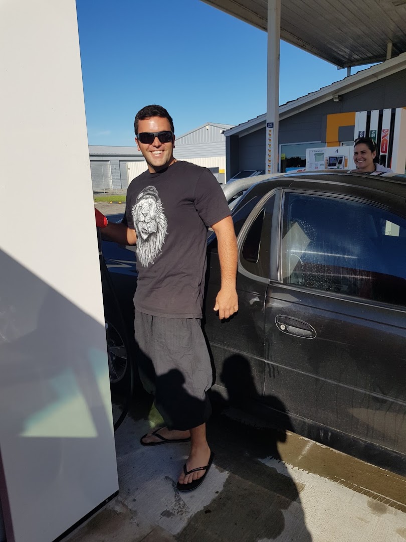 Z – Waikuku – Service Station