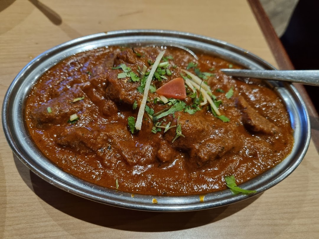 Himalayas Indian Restaurant