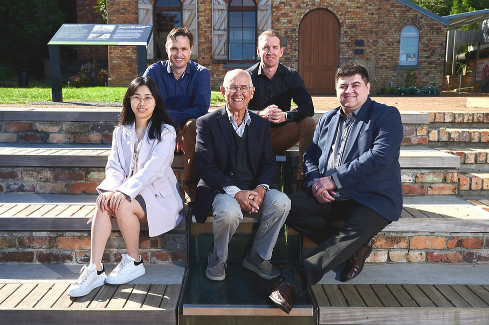 R J Nelligan & Associates