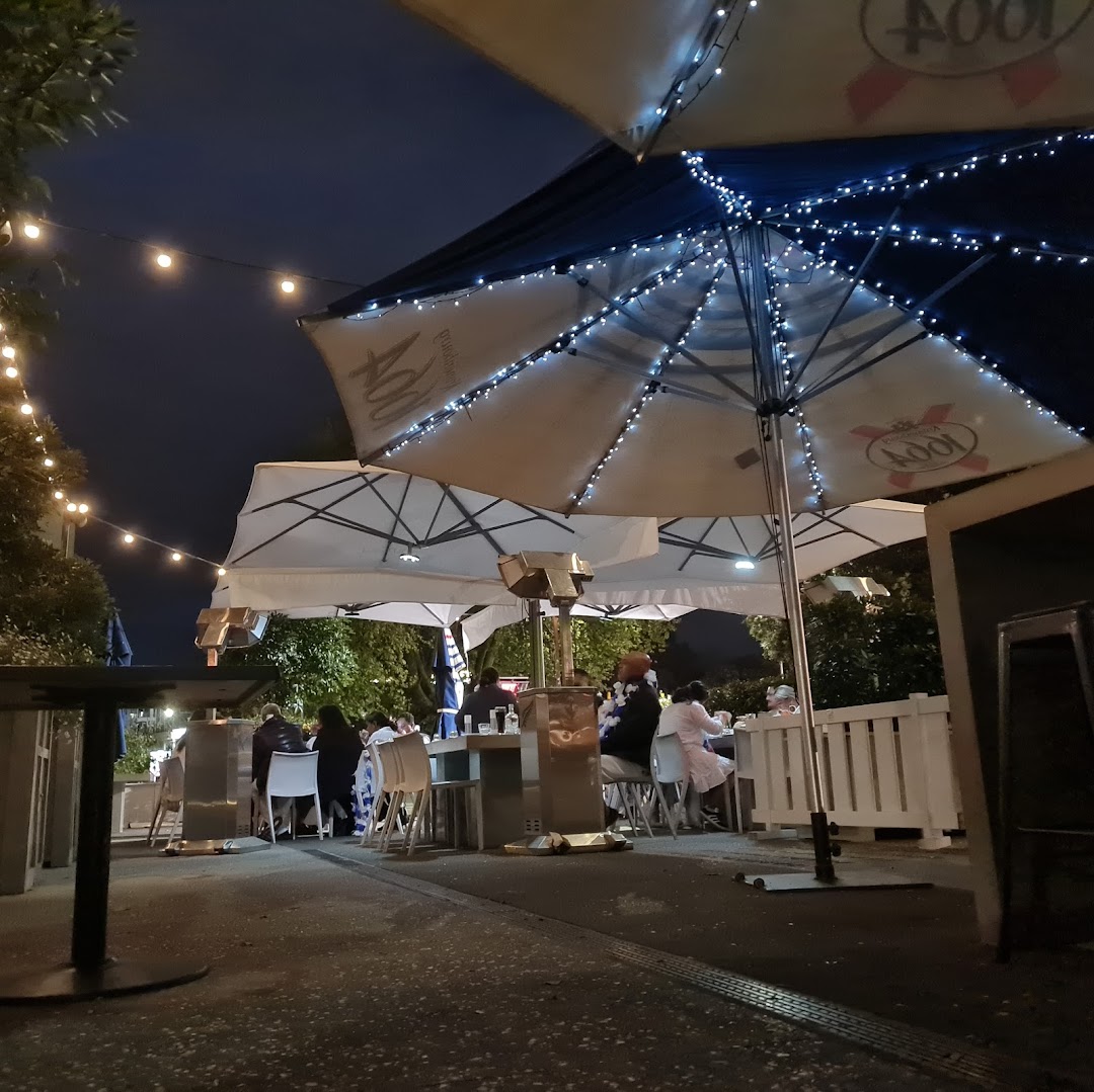 The Birdcage Tavern