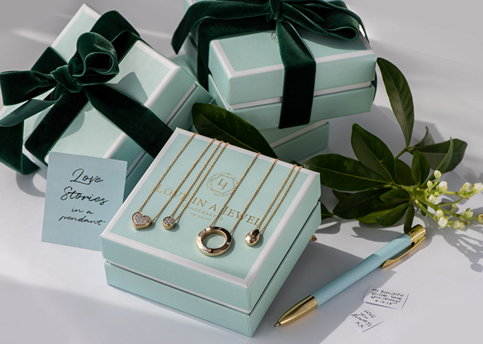 Love in a Jewel