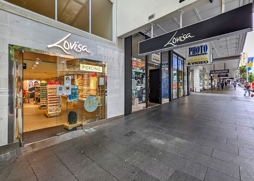Lovisa Queen St