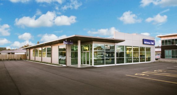 Tall Poppy Real Estate – Allan & Karen Toner