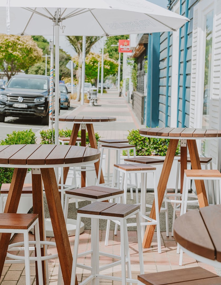 Franklins Bar & Eatery