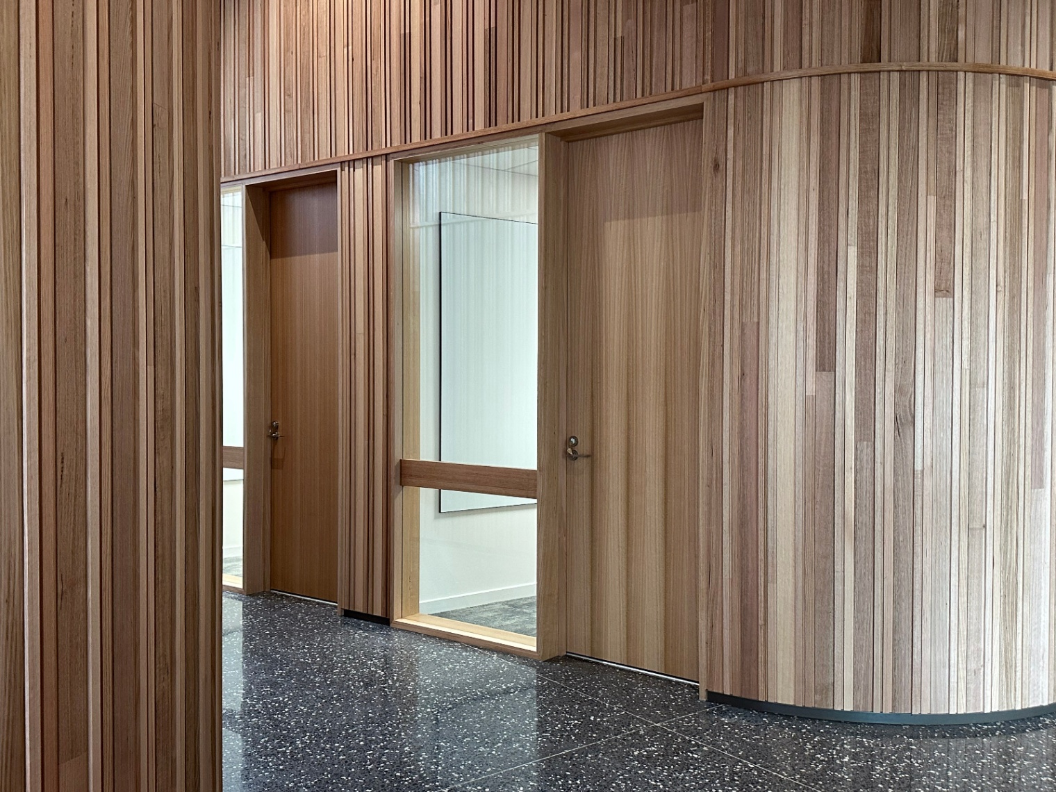 Montage Doors