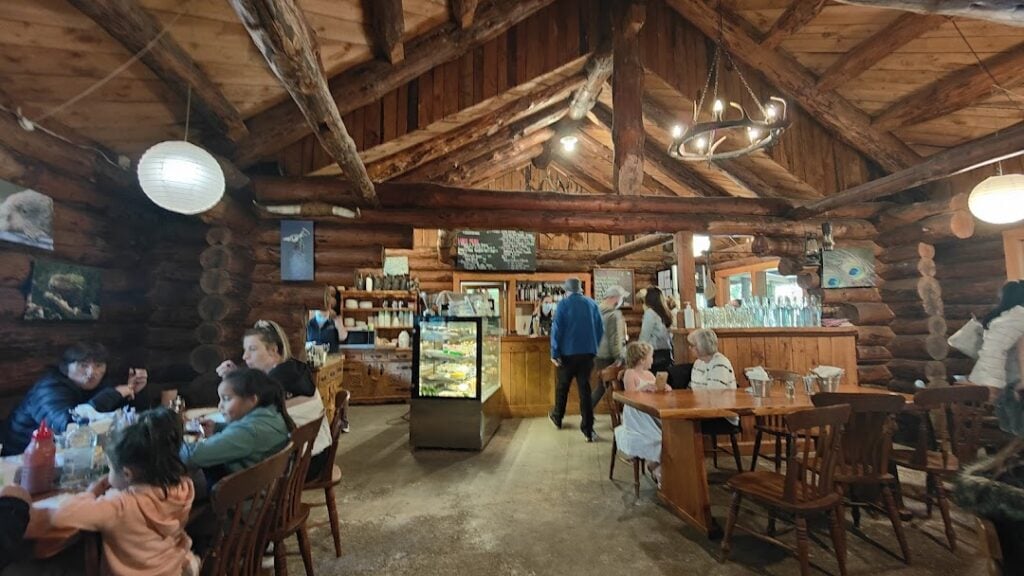 Staglands Wildlife Reserve & Café