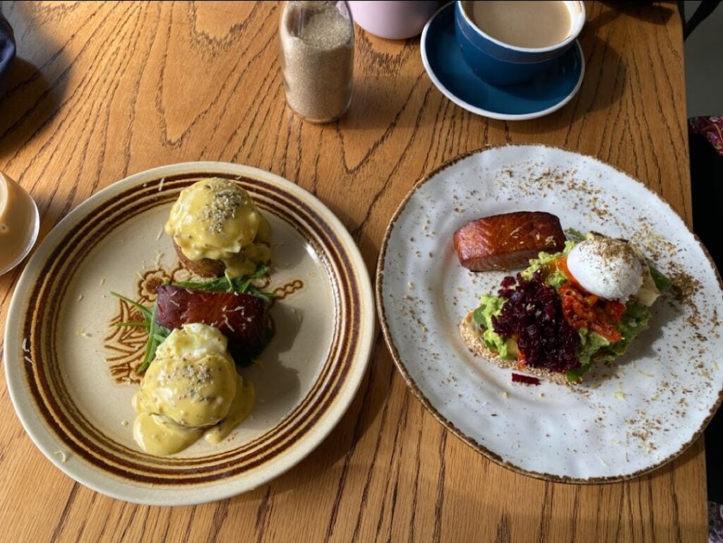 Moment Cafe