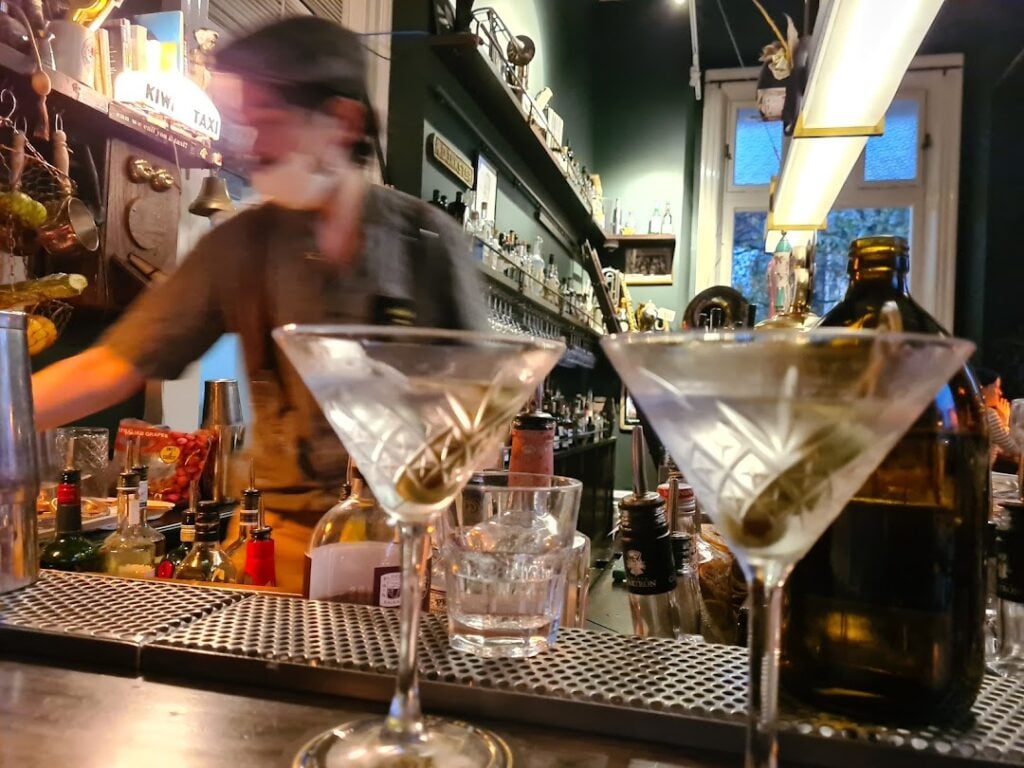 O.G.B Bar & Cocktail Bar